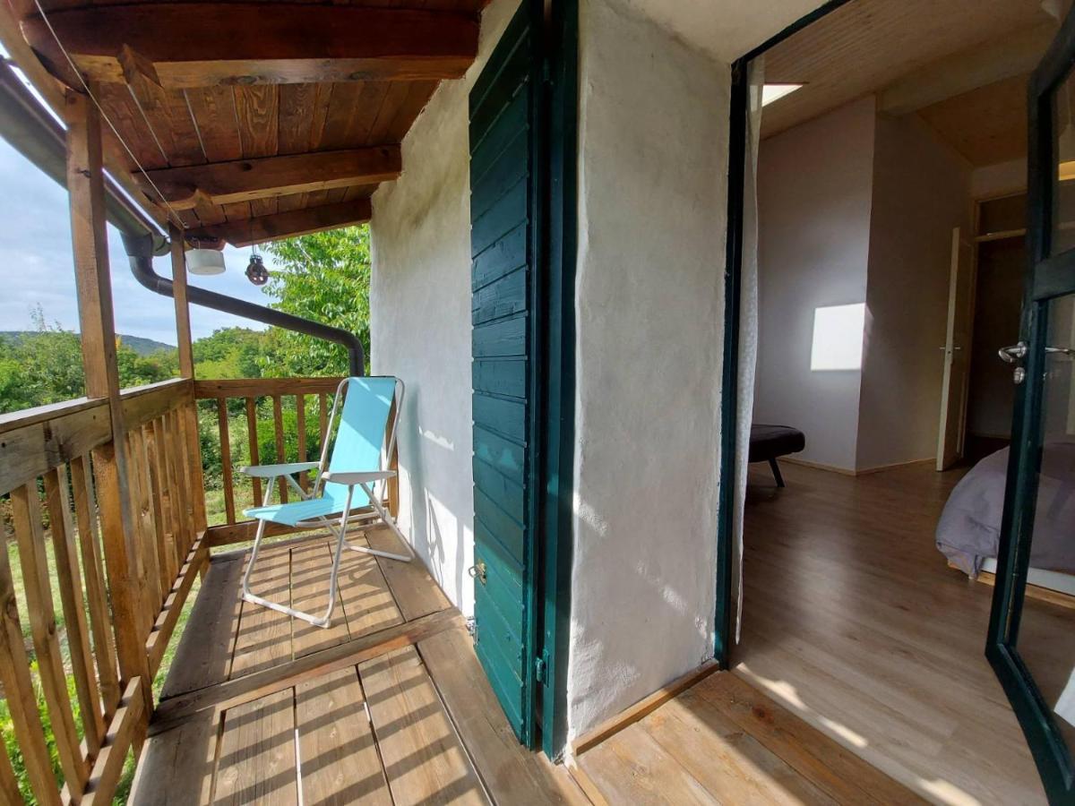 Apartmaji Hedera Komen 外观 照片